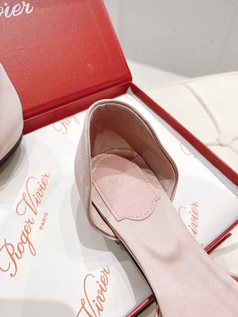 Roger Vivier flat shoes